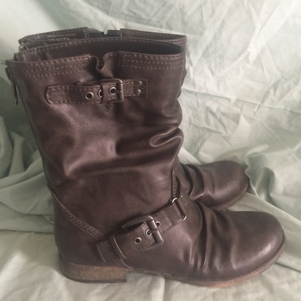 Carlos Santana Zipper Boots